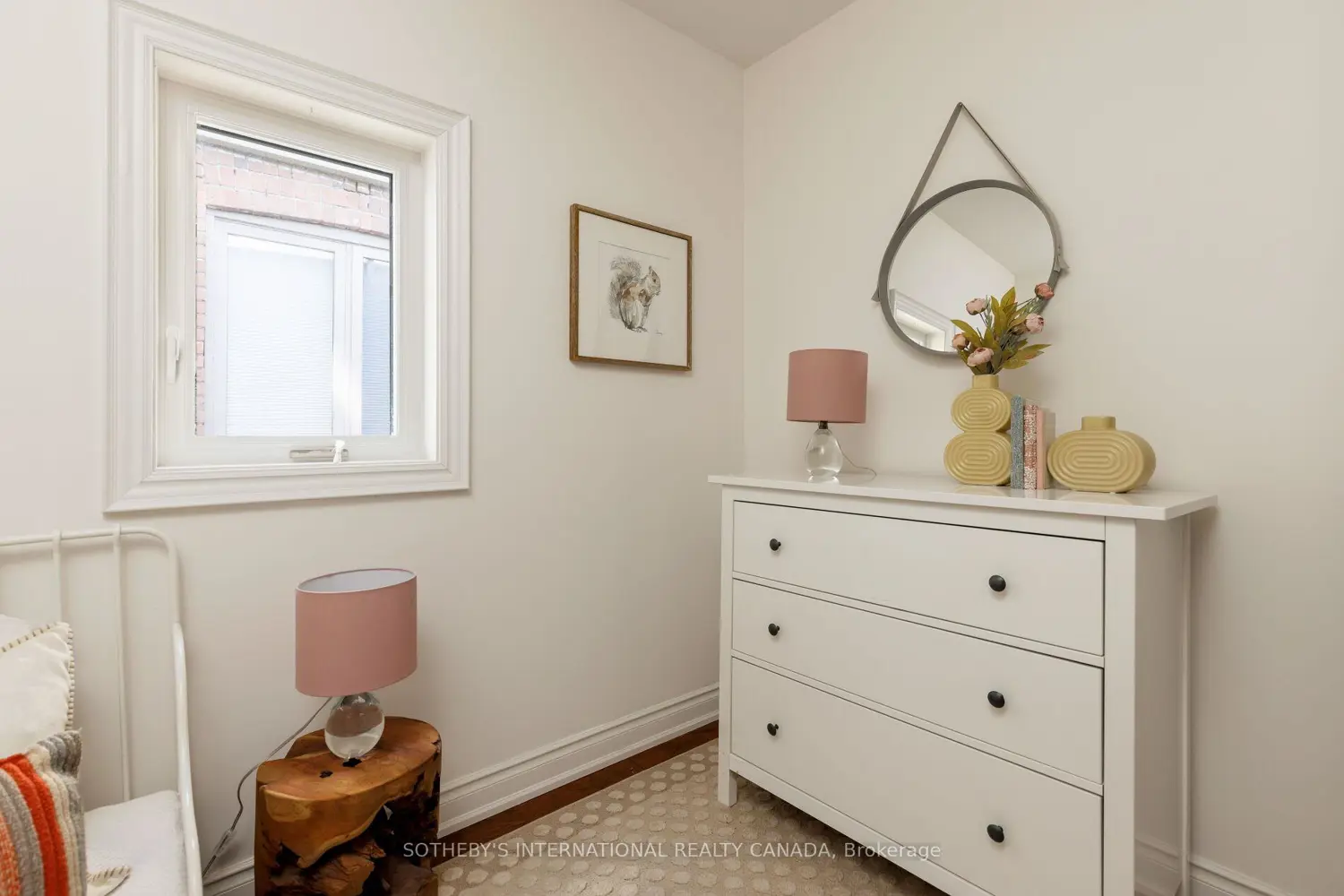 Additional image 16 of 866 1/2 Carlaw Avenue