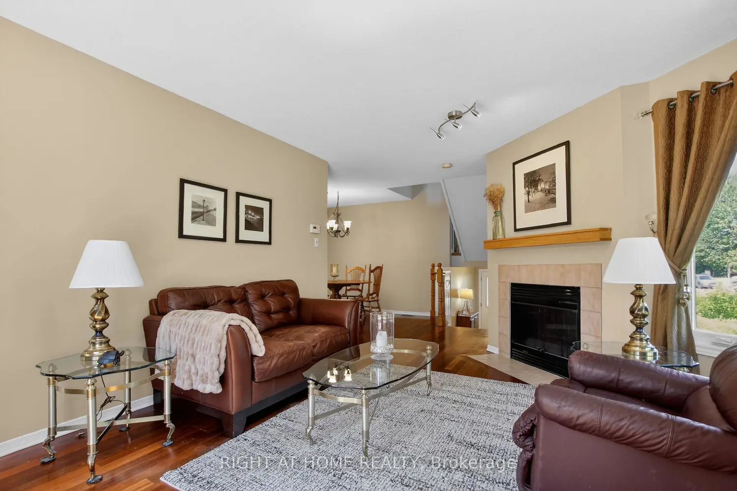 88 Furlong Crescent photo 4