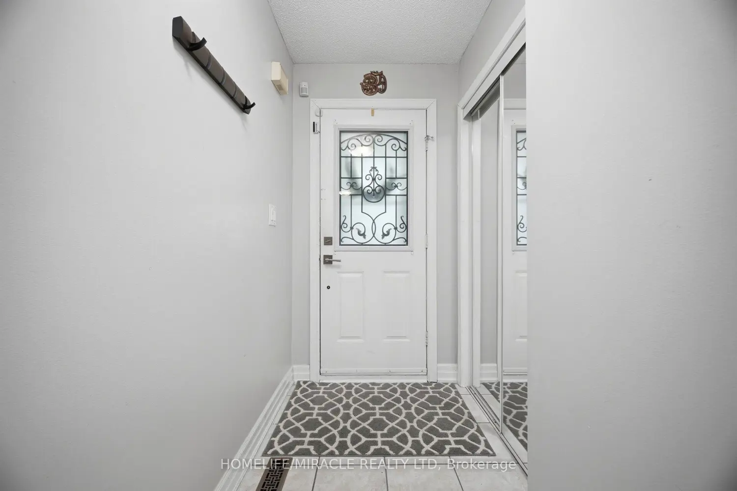 Additional image 2 of 71 Dandelion Road