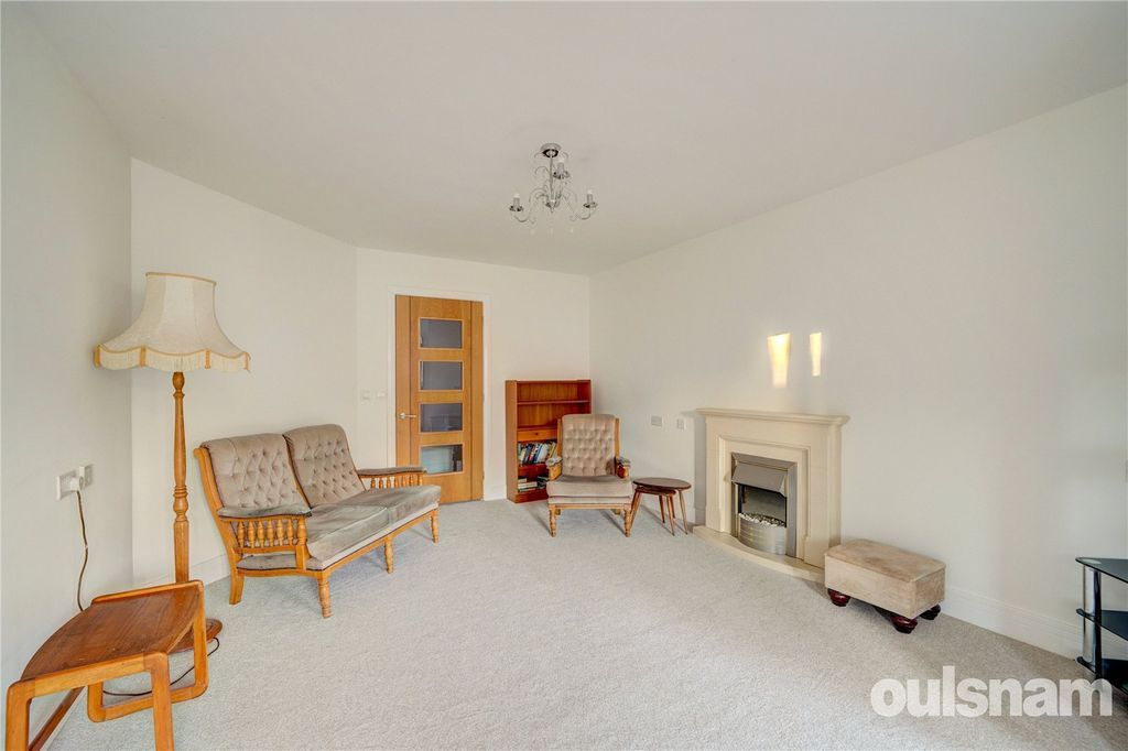 Additional image 5 of 2 bed flat for saleHanbury Road, Droitwich, Worcestershire WR9