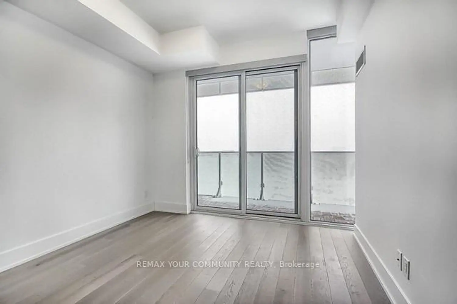 Additional image 9 of 200 Bloor Street 2006