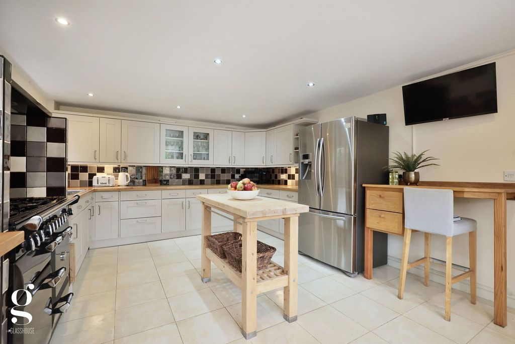Additional image 7 of 5 bed detached house for saleBell Lane, Bromsberrow Heath, Herefordshire HR8