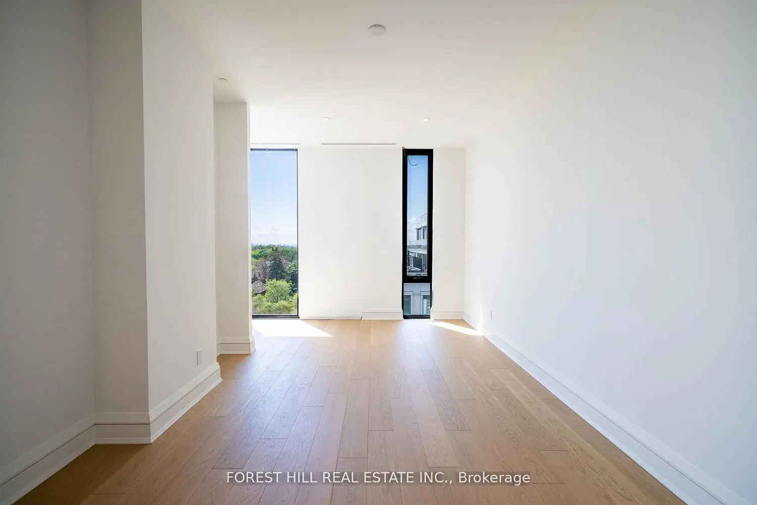 Additional image 11 of 2010 Bathurst Street 6A