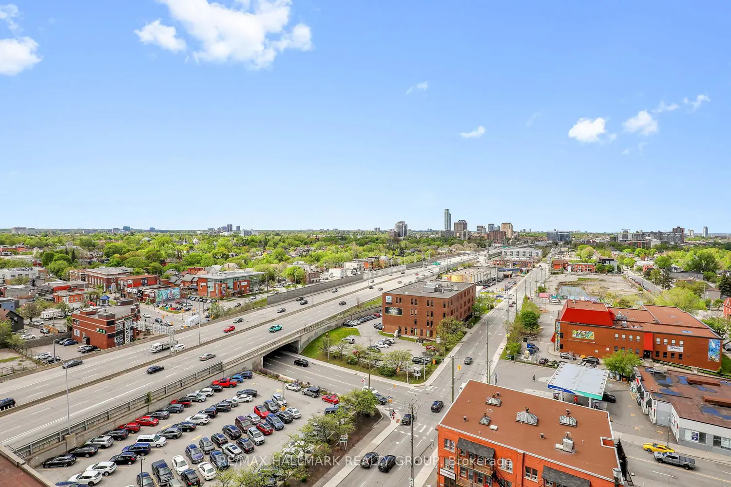Additional image 13 of 203 Catherine Street 1204