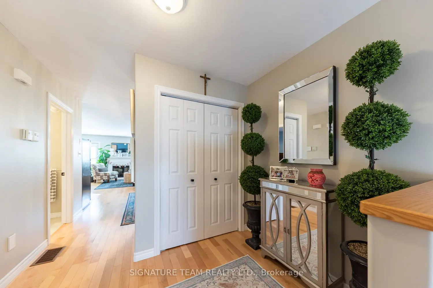 416 Morris Street photo 4