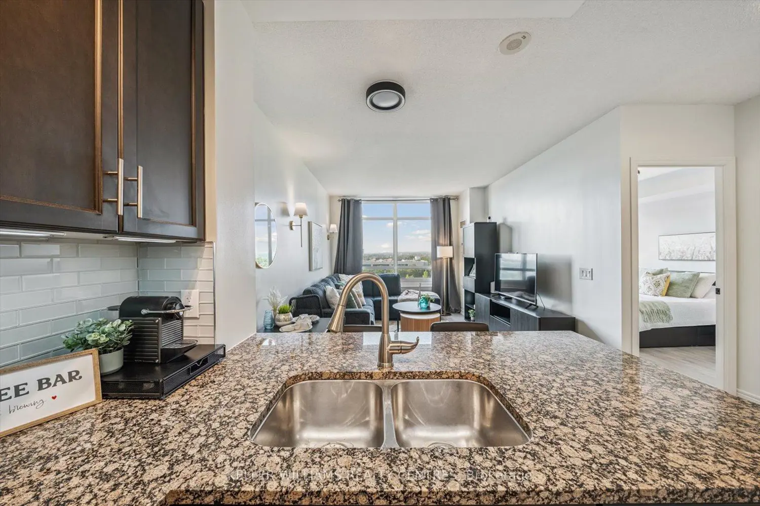 9245 Jane Street 902 photo 2