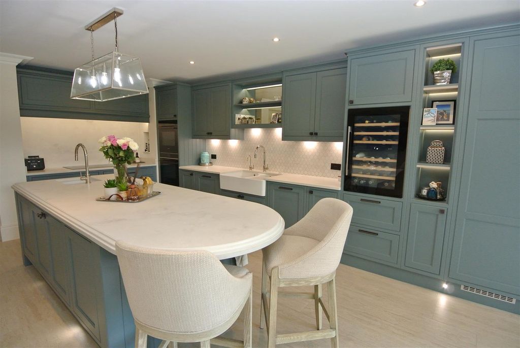 Additional image 8 of 4 bed property for saleNorthcroft Road, Englefield Green, Egham TW20