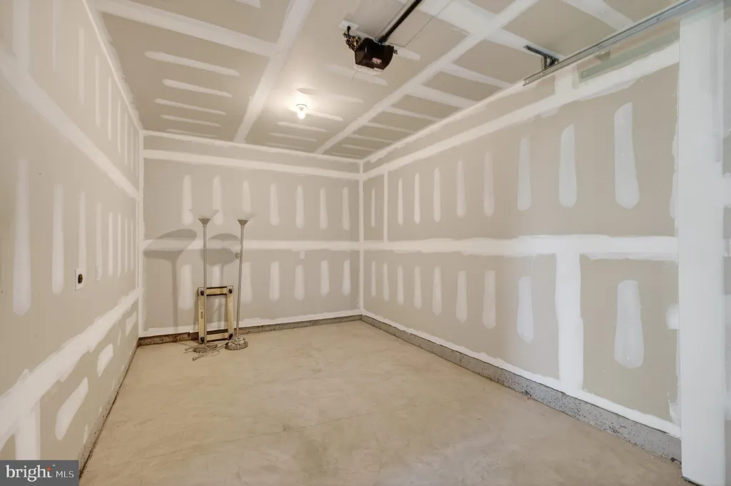 73 Basswood, Berlin, NJ 08009