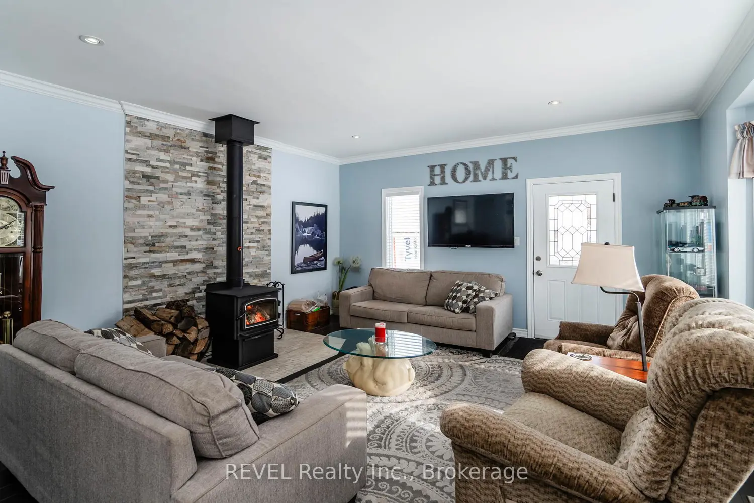 1006 River Street photo 4