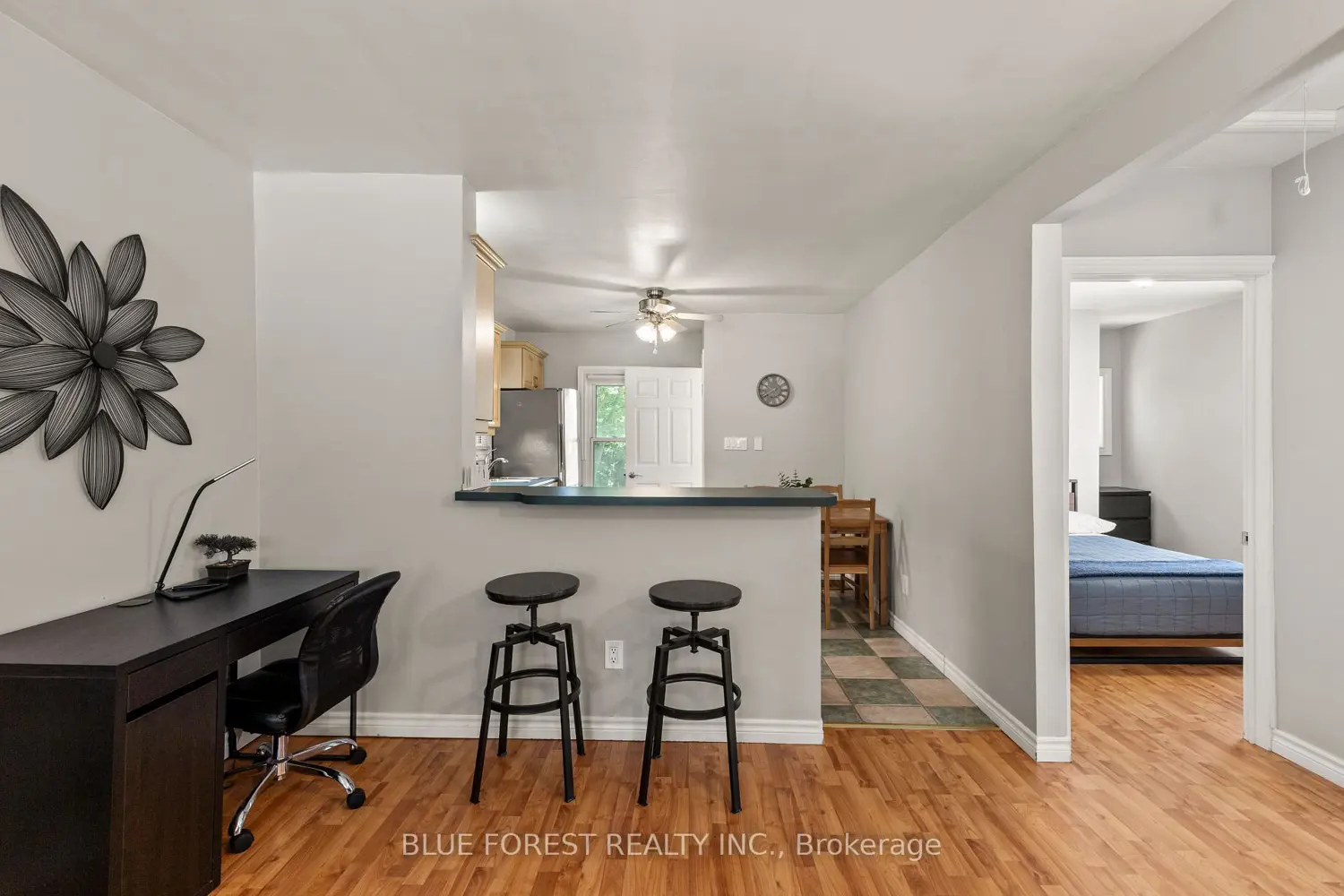 Additional image 5 of 808 Adelaide Street