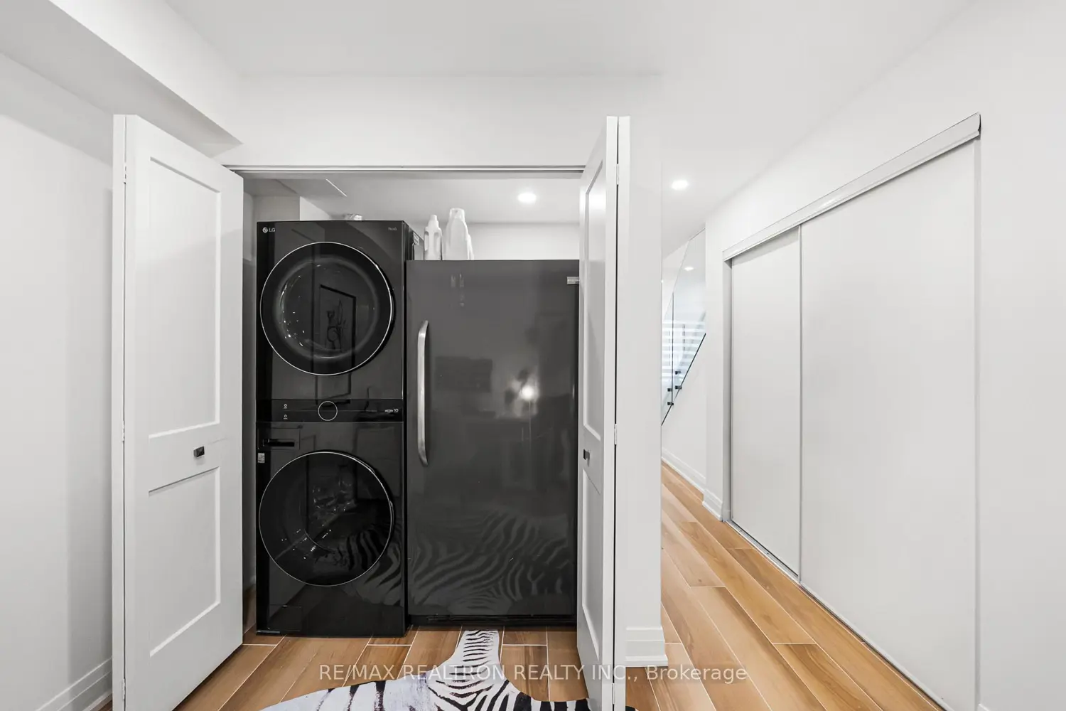 Additional image 16 of 25 Laidlaw Street 506