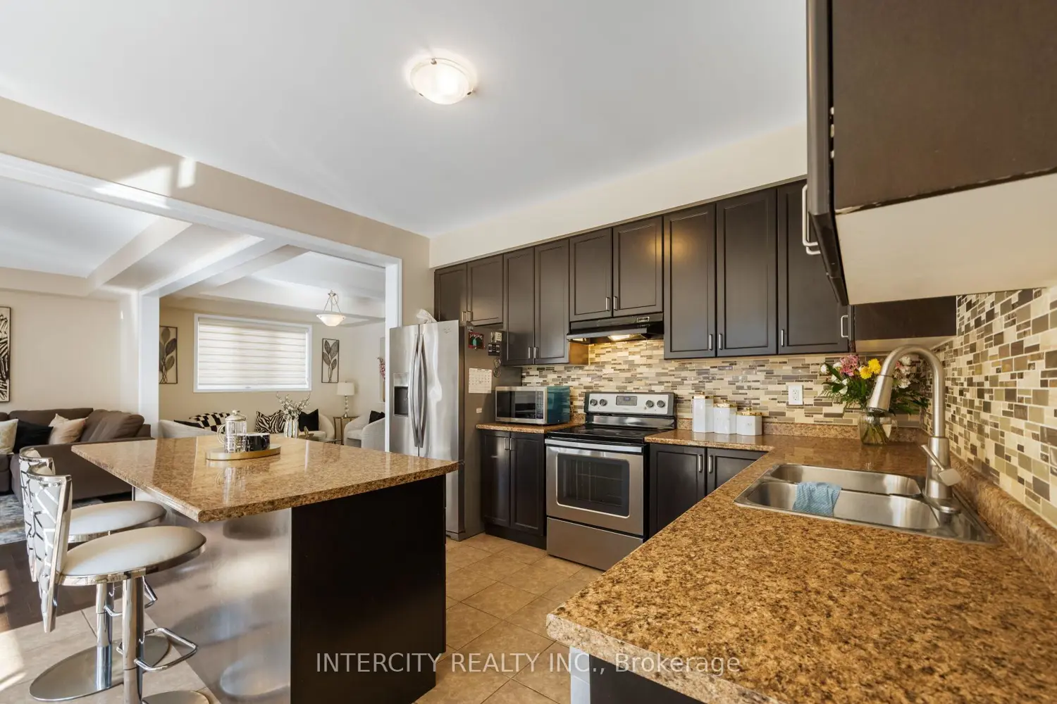 Additional image 9 of 19 Enford Crescent