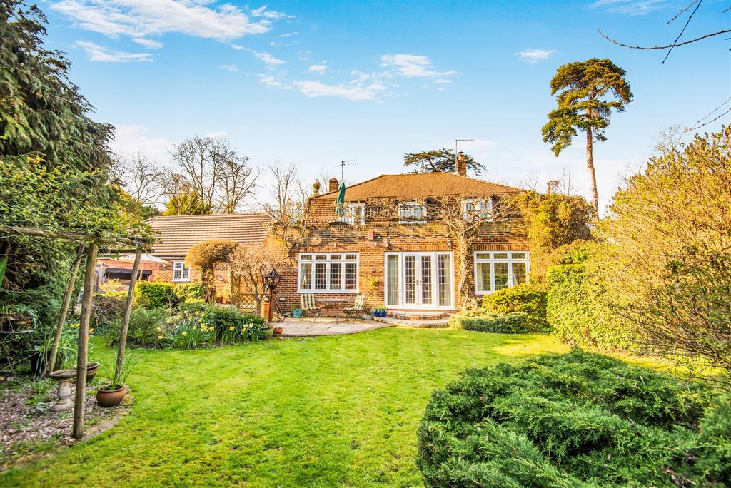 Additional image 29 of 4 bed detached house for saleTite Hill, Egham, Surrey TW20