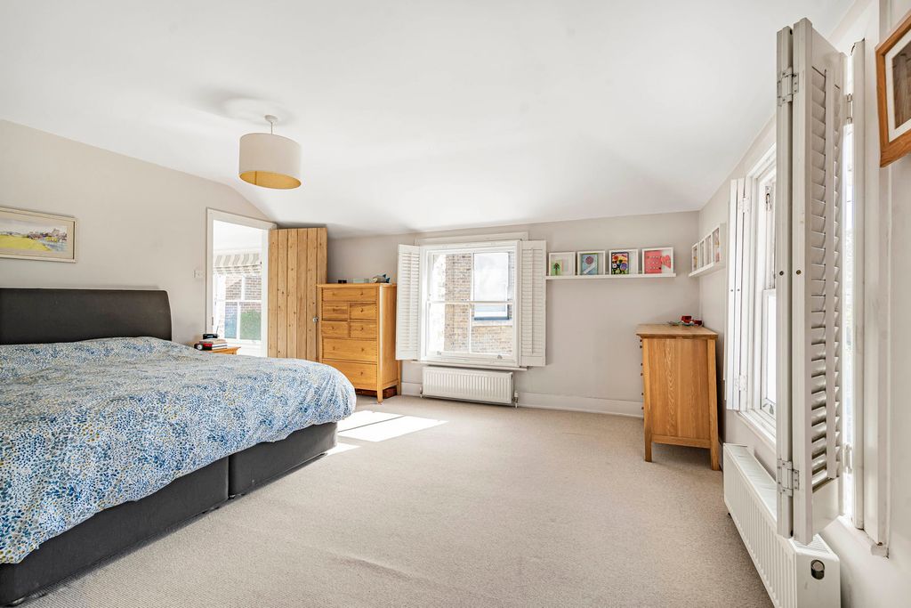Additional image 12 of 5 bed semi-detached house for saleBarley Mow Road, Englefield Green, Egham, Surrey TW20