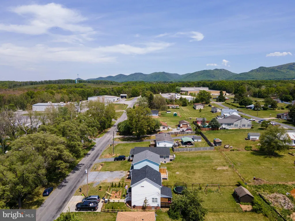 Additional image 75 of 312 Quincy Avenue, Shenandoah, VA 22849