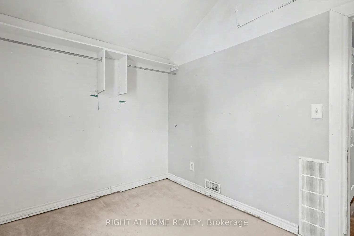 Additional image 8 of 3852 Brunswick Avenue