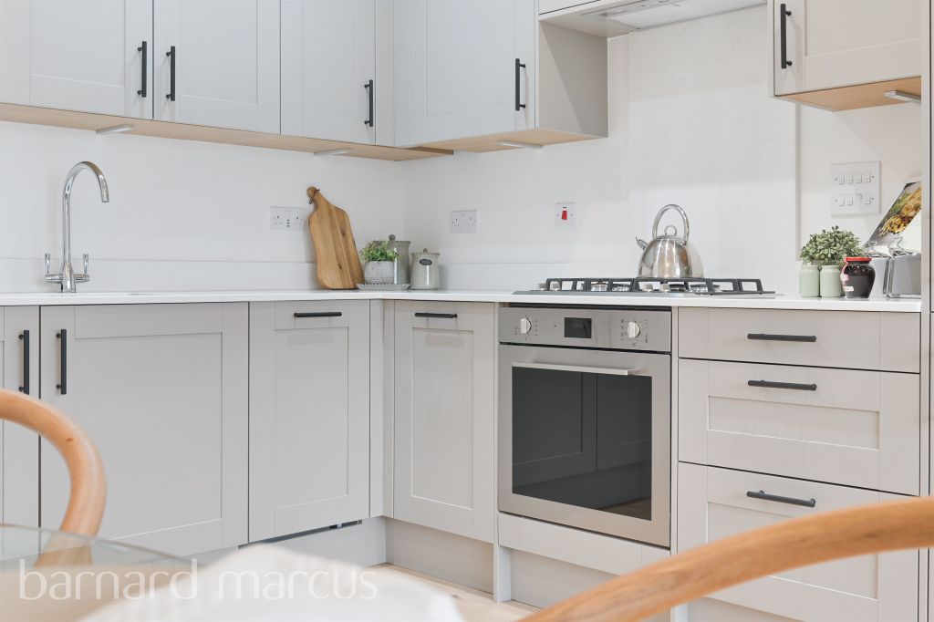 Additional image 14 of 2 bed flat for saleRuxley Lane, Epsom KT19