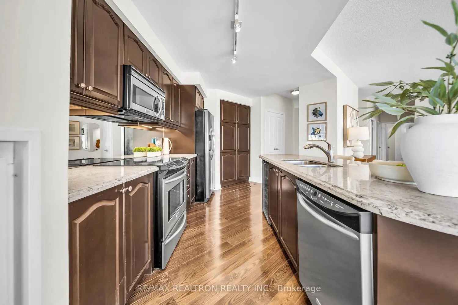Additional image 4 of 58 Marine Parade Drive 1203