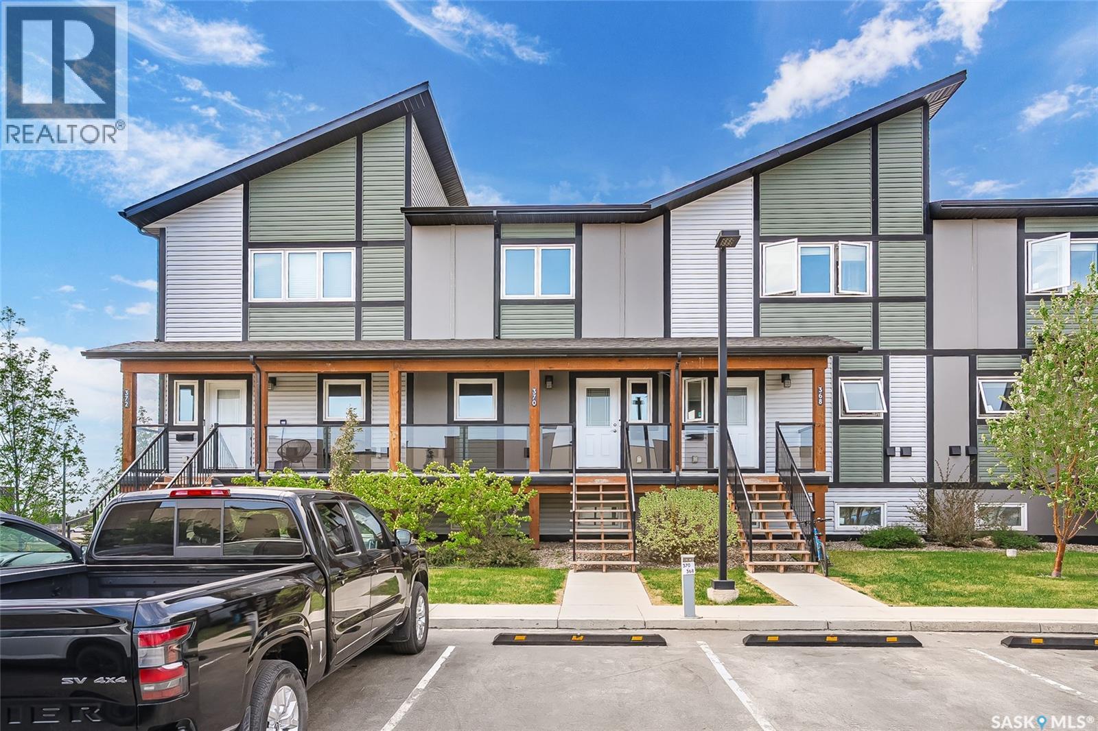 370 620 Cornish ROAD