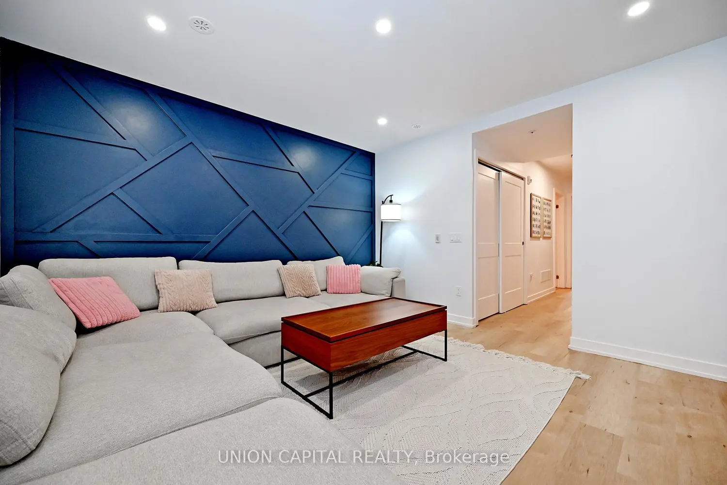Additional image 15 of 57 Finch Avenue 39