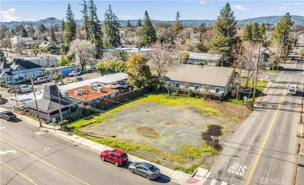 Additional image 3 of 1095 N Main St, Lakeport, CA 95453
