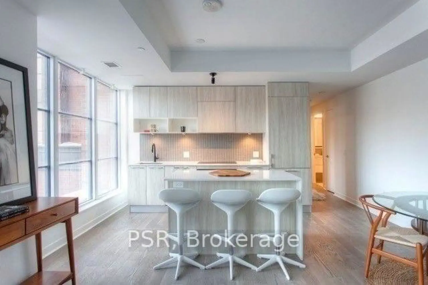 Additional image 2 of 501 Adelaide Street 401