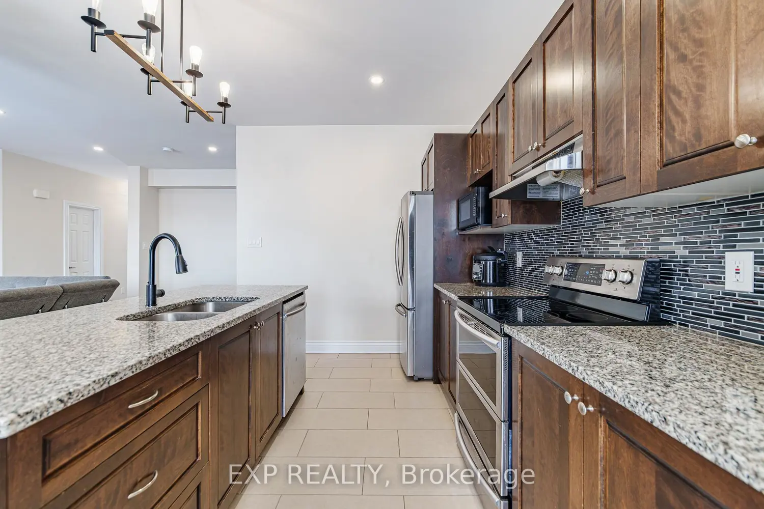 Additional image 4 of 106 Bert Hall Street