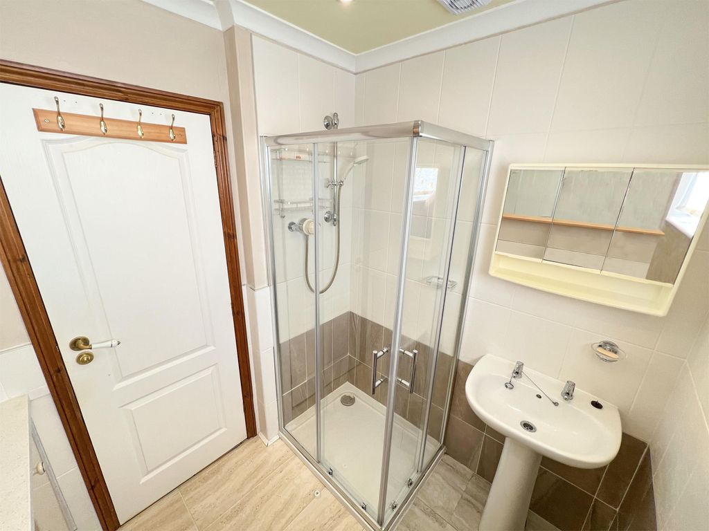 Additional image 18 of 2 bed semi-detached bungalow for sale33 Cammesreinach Crescent, Hunters Quay, Dunoon PA23