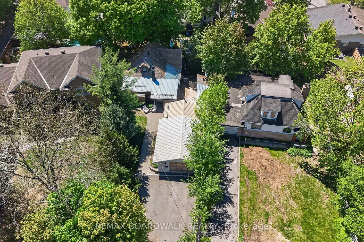 92 Orvigale Road photo 3