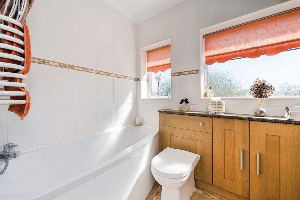 Additional image 19 of 3 bed end terrace house for saleMonks Way, Eastleigh SO50