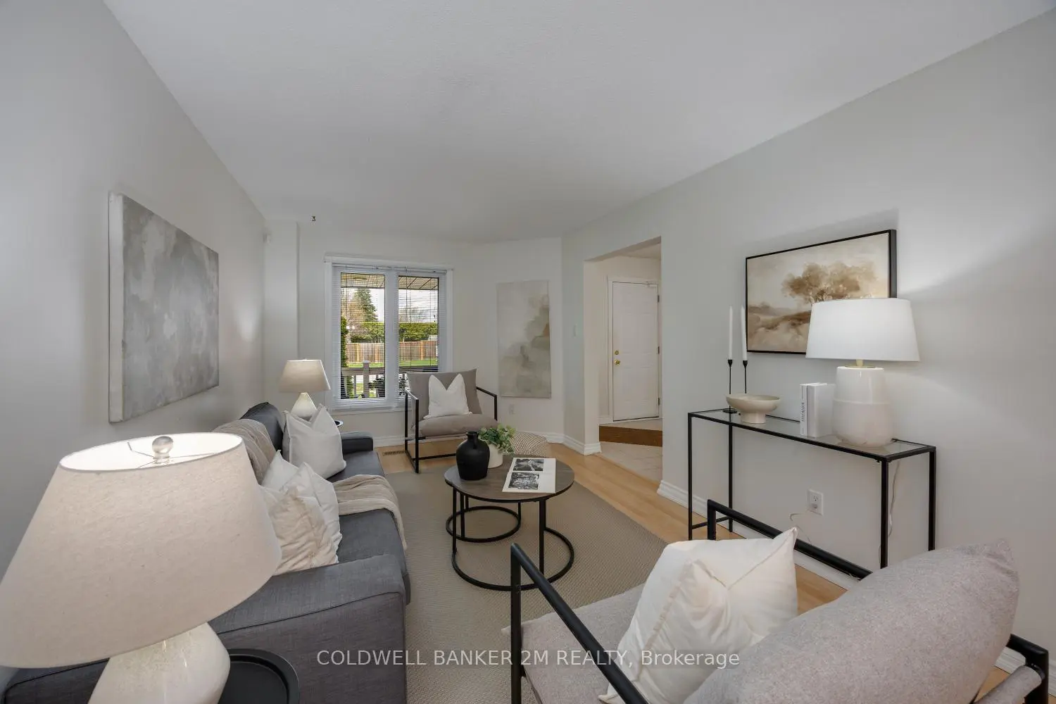 11 Yorkville Drive photo 2