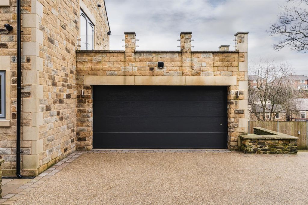 Additional image 35 of 4 bed detached house for saleSoaper Lane, Dronfield S18