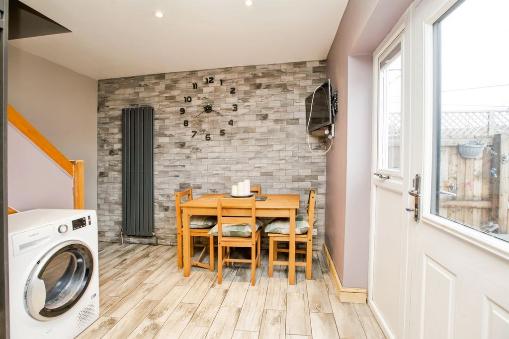 Additional image 16 of 3 bed semi-detached house for saleAlexandra Crescent, Elland HX5
