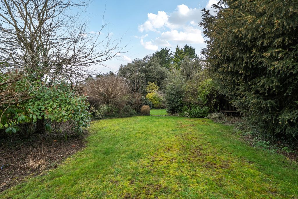 Additional image 4 of 4 bed detached house for saleBurgh Heath Road, Epsom KT17
