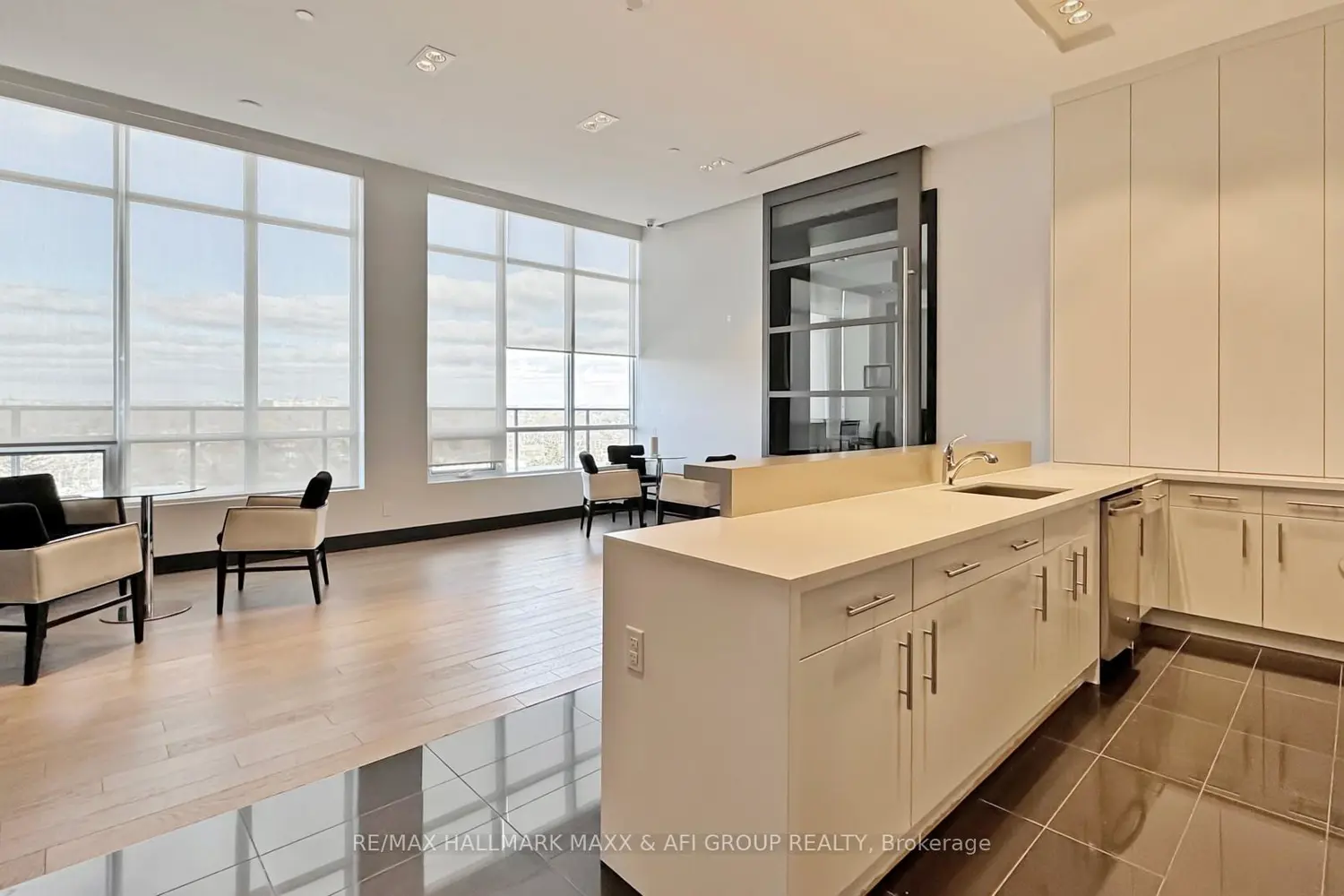 Additional image 17 of 399 Spring Garden Avenue 617
