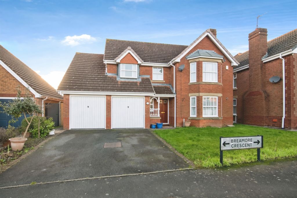 4 bed detached house for saleBreamore Crescent, Dudley DY1