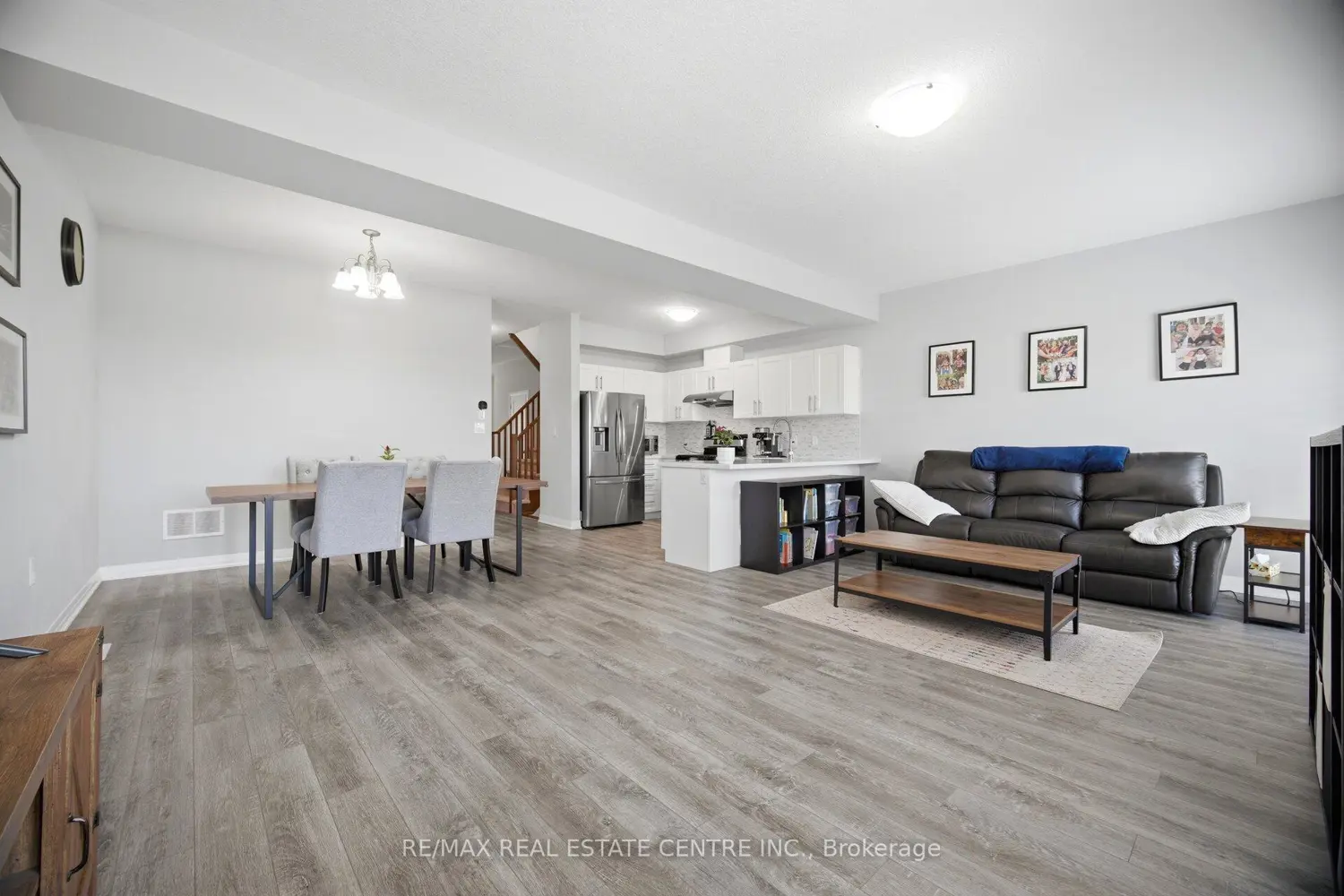 Additional image 18 of 4 Laguna Village Crescent
