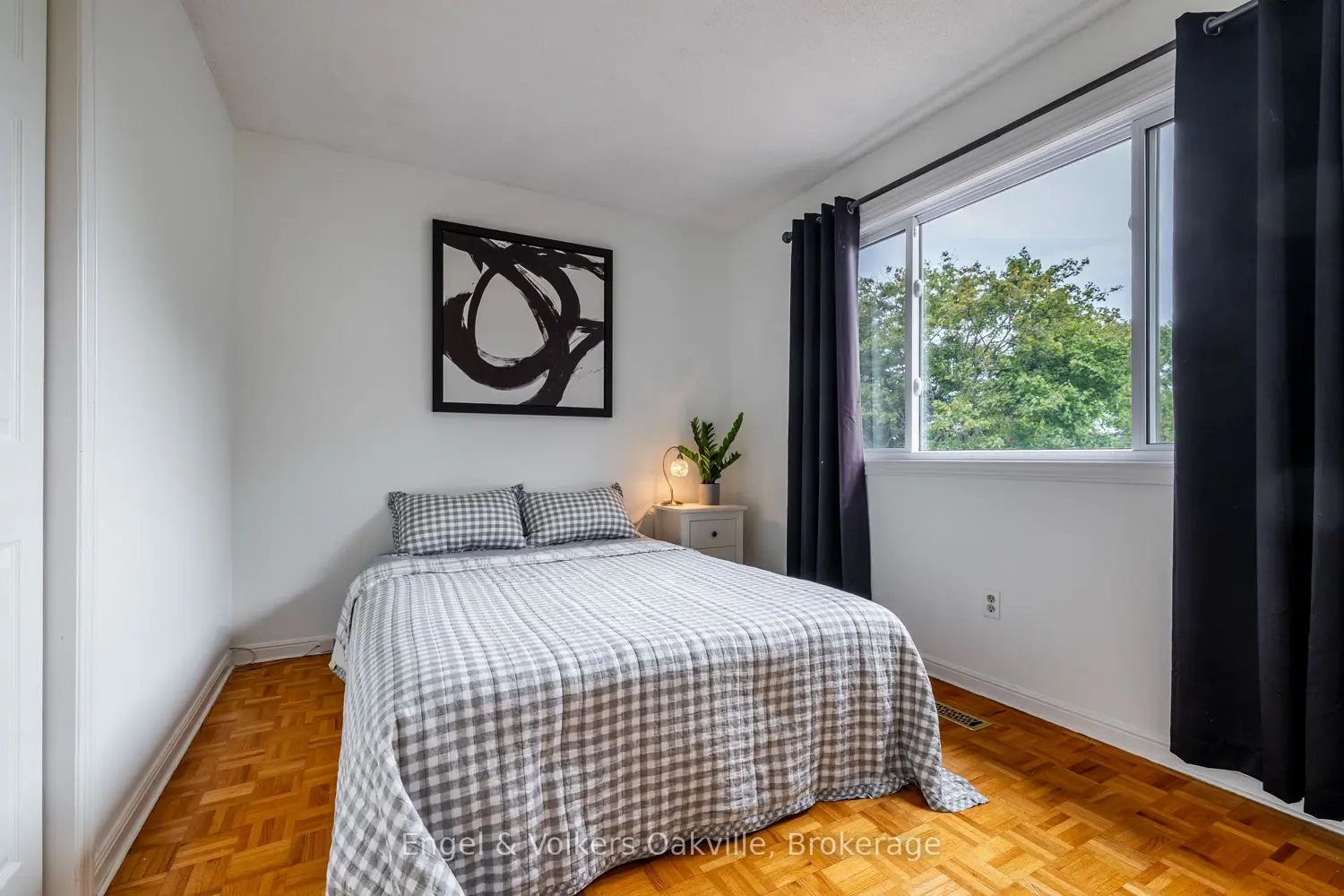 1181 Grange Road photo 4