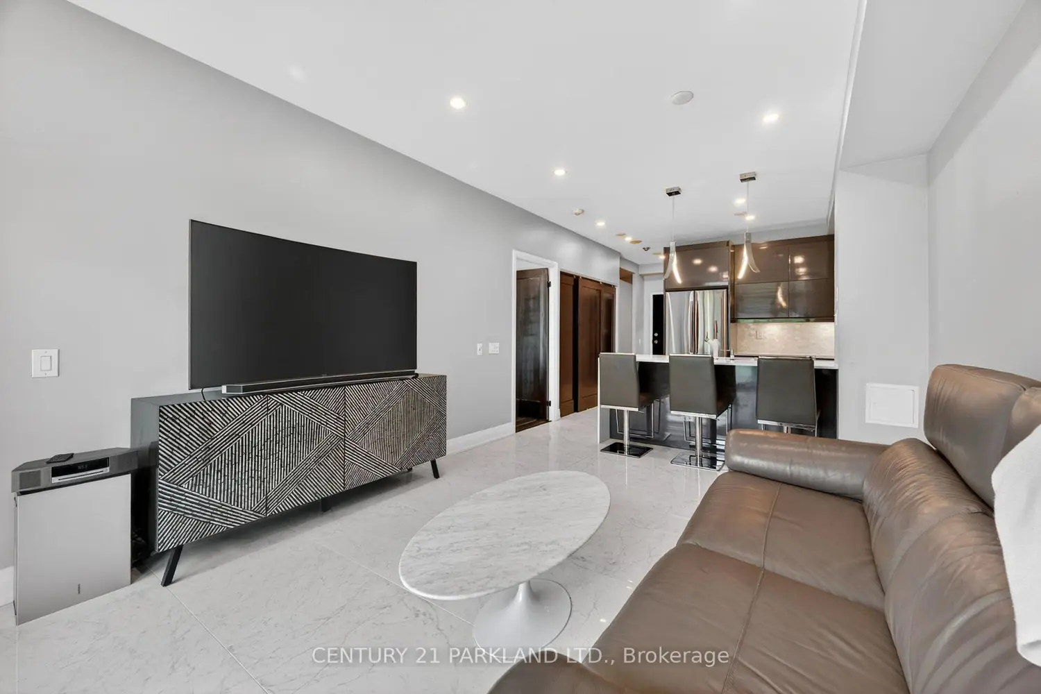 Additional image 2 of 5 Marine Parade Drive 411