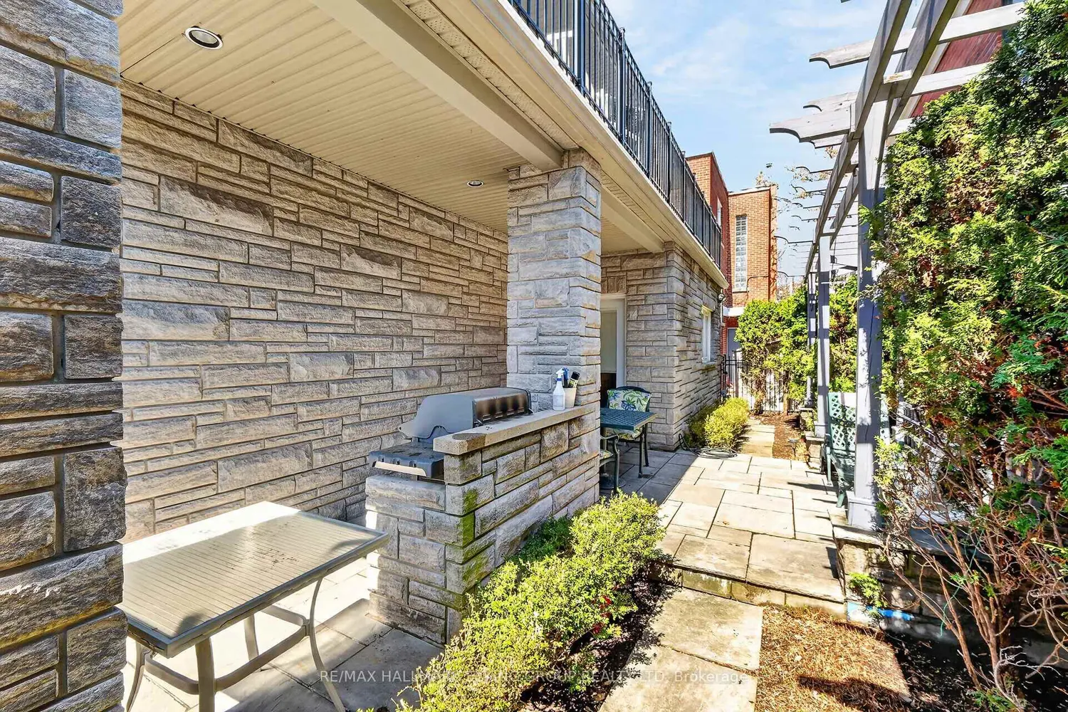Additional image 20 of 121 Macdonald Street
