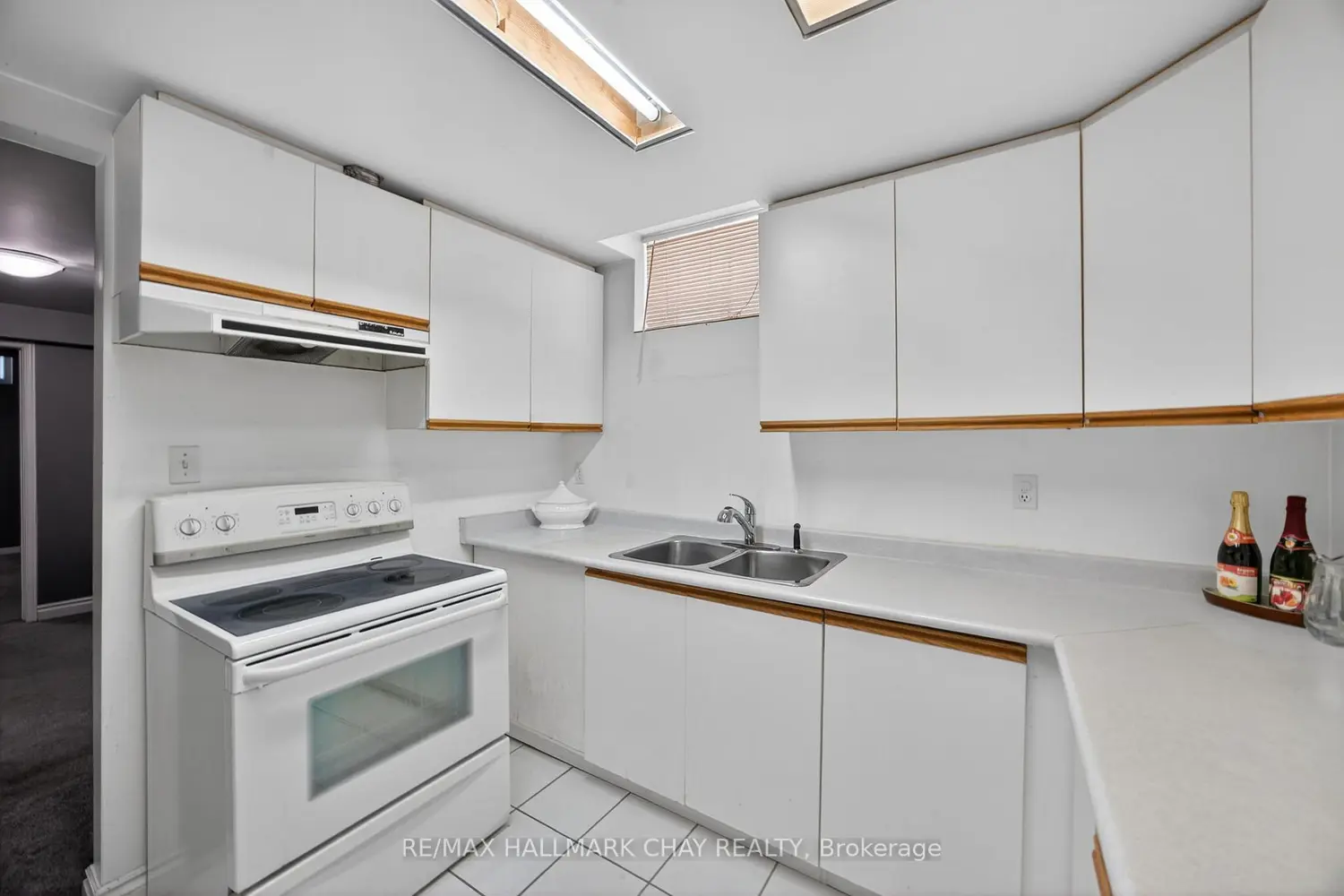 Additional image 14 of 72 Ravenscliffe Court