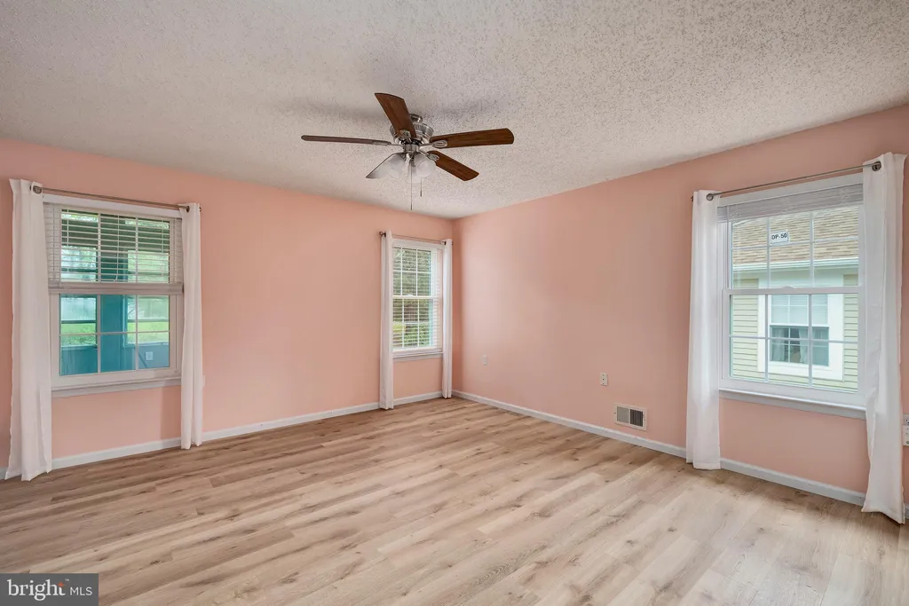 Additional image 20 of 98 Pine Oak Boulevard, Barnegat, NJ 08005
