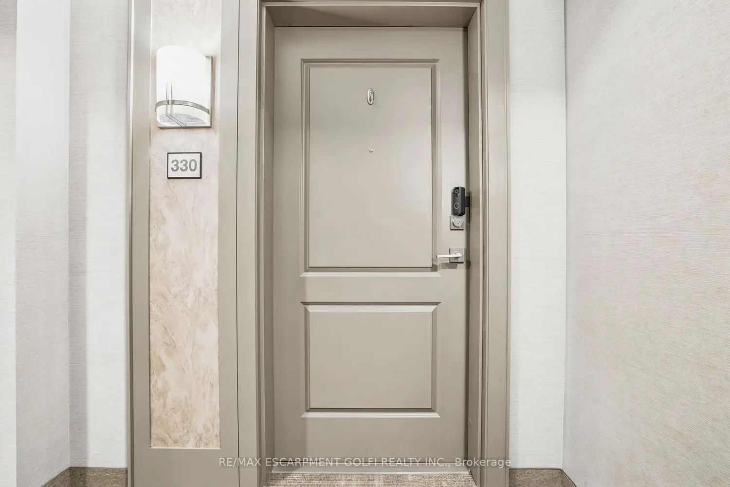 Additional image 4 of 5055 Greenlane Road 330