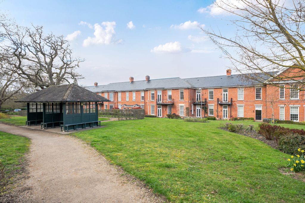 Additional image 11 of 2 bed flat for saleGlanville Way, Epsom KT19