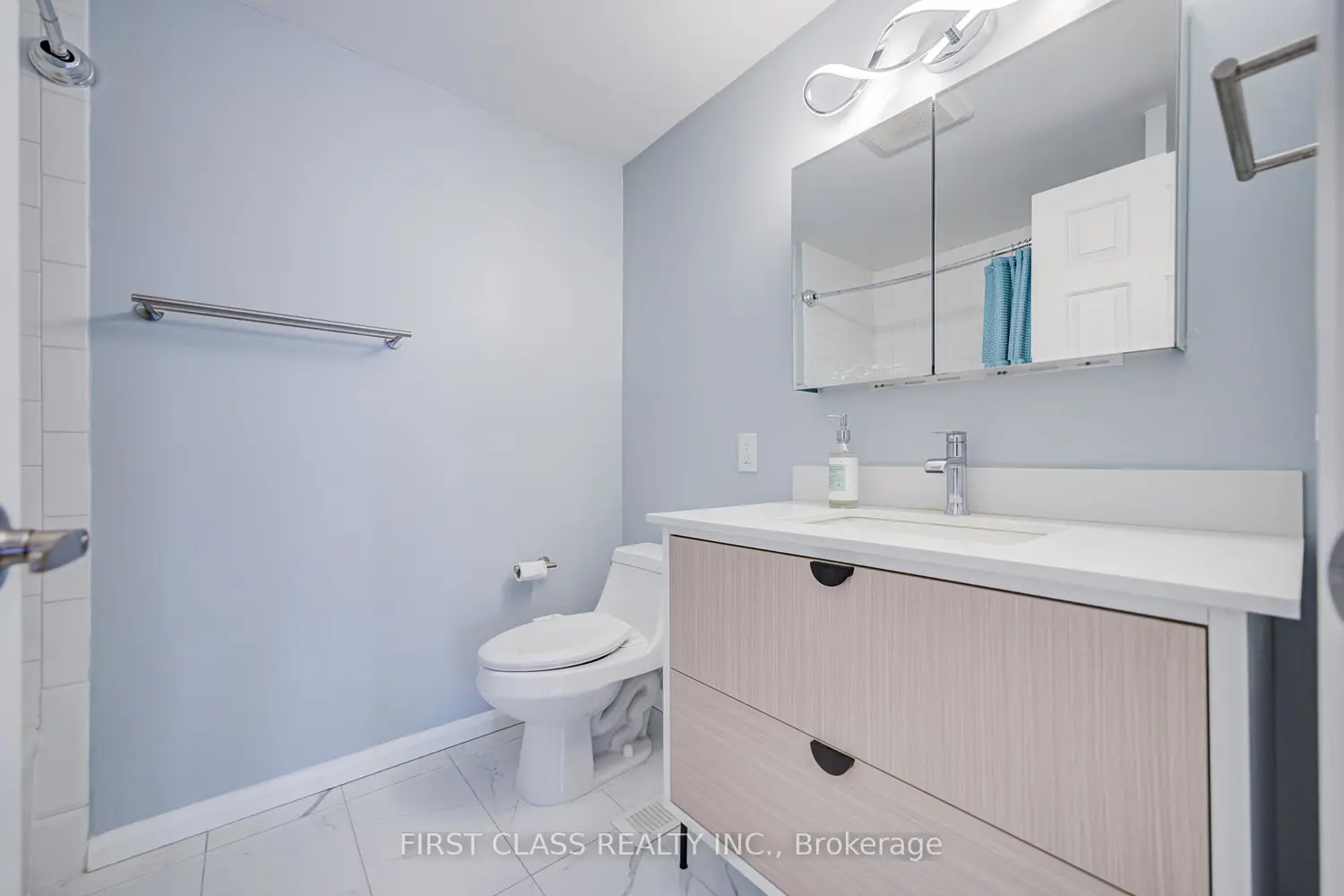 Additional image 5 of 4605 Donegal Drive 33