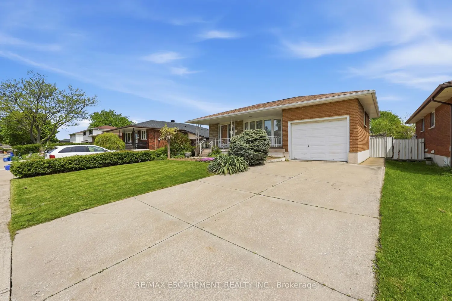 61 Bellingham Drive photo 3