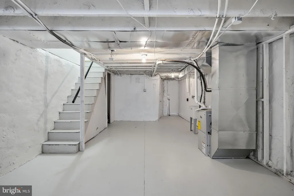 Additional image 16 of 5754 W Oxford Street, Philadelphia, PA 19131