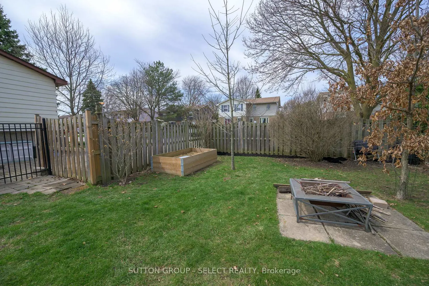 Additional image 18 of 99 Inverary Crescent