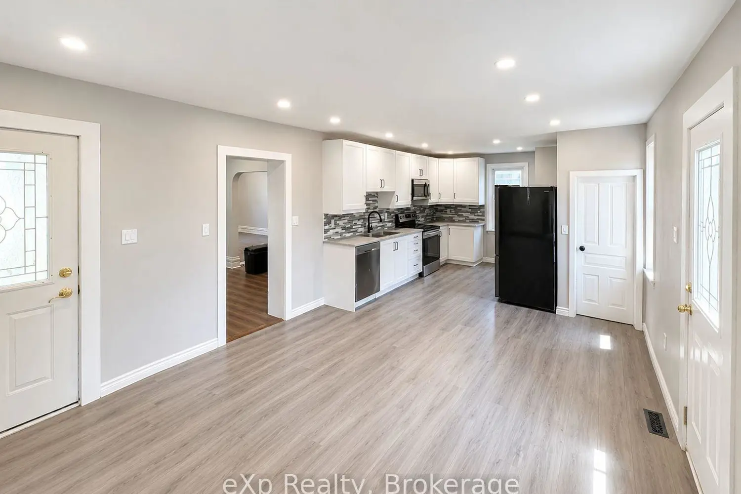 Additional image 3 of 595 9Th Street