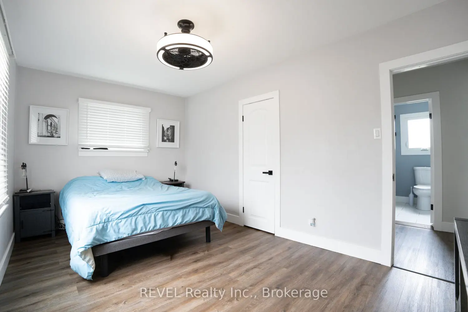 34 Bloomfield Avenue photo 3